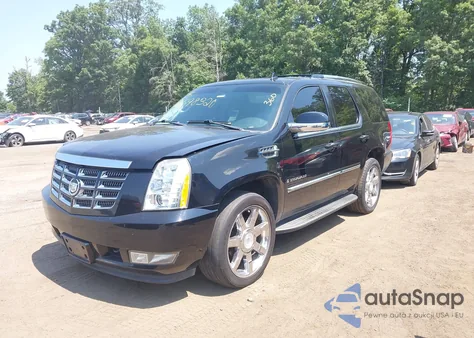 2008 Cadillac Escalade Luxury из США, поврежденный, VIN 1GYFK63838R253033